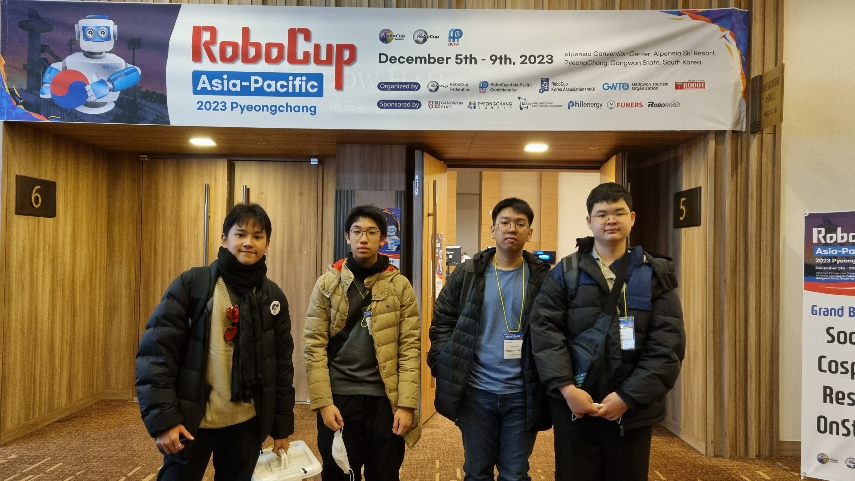 YB Robot 1